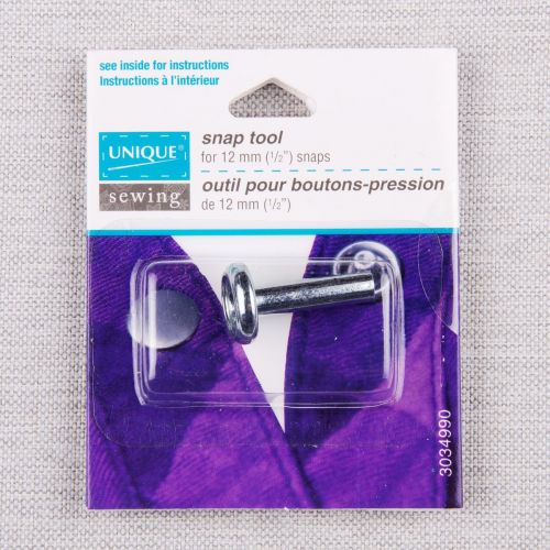 OUTIL POUR BOUTONS-PRESSION DE 12 MM