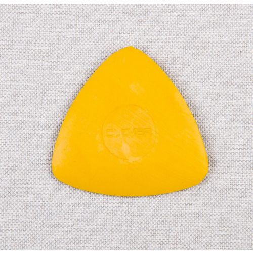 CRAIE TRIANGULAIRE POUR TAILLER CLOVER - JAUNE