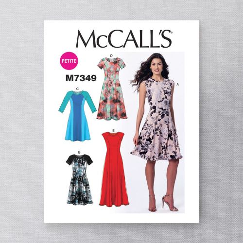 MCCALLS - M7349 ROBES MANCHES RAGLAN POUR FEMMES