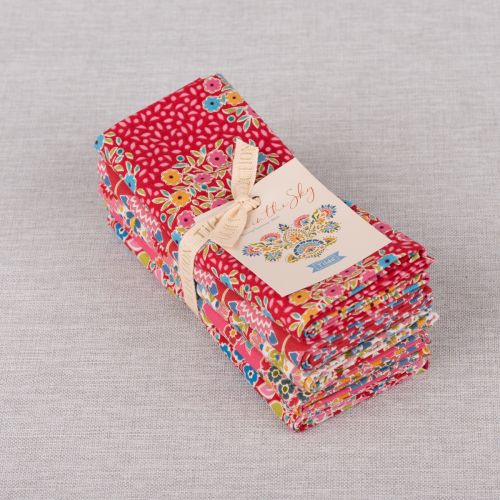 PRÉCOUPÉ PIE IN THE SKY PAR TILDA - FAT QUARTER ROUGE/ROSE