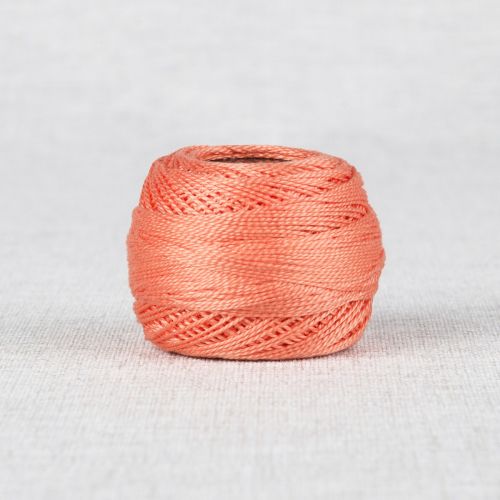 DMC-116-8 - BALLE DE COTON PERLE #8 45M - 352