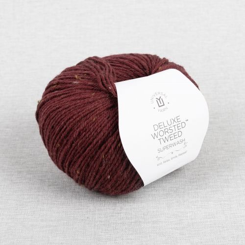 UNIVERSAL YARN DELUXE WORSTED TWEED - 919 MERLOT