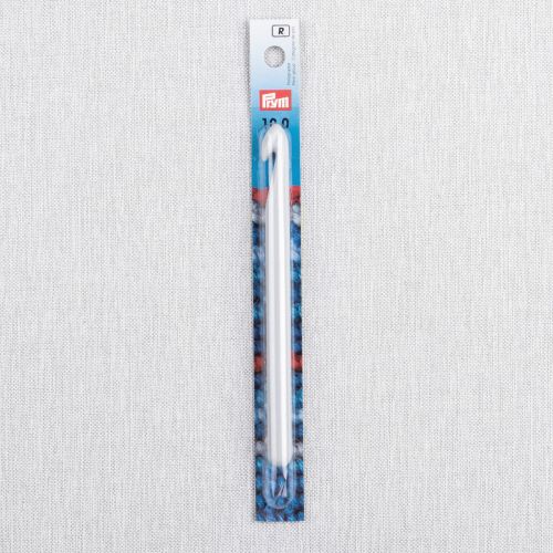 CROCHET PRYM EN PLASTIQUE 14CM 10MM