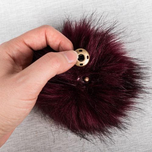 POMPON FAUSSE FOURRURE 12 CM - MERLOT