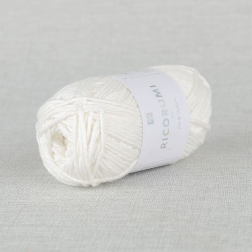 RICO YARNS RICORUMI DK – 02 CREAM