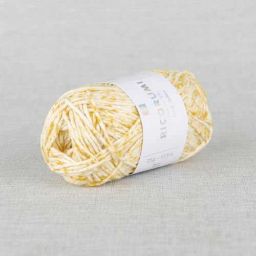 RICO YARNS RICORUMI SPRAY DK – 01 YELLOW