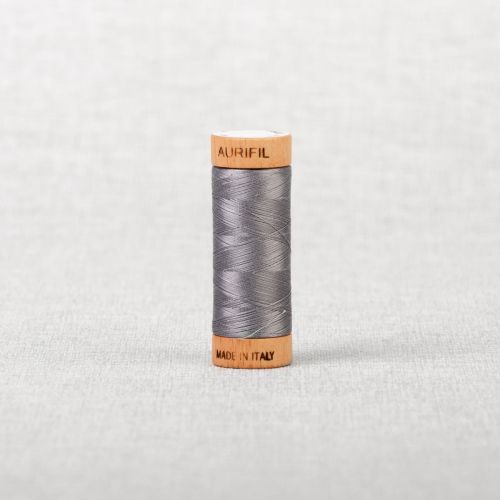 FIL DE COTON AURIFIL MAKO 80 274M - 2605 GRIS