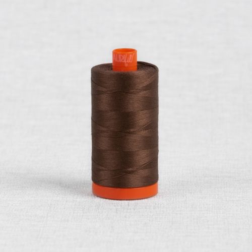 FIL DE COTON AURIFIL MAKO 50 1300M - 1140 ÉCORCE