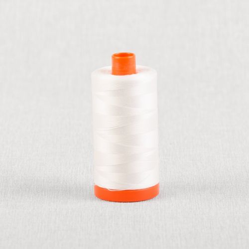 FIL DE COTON AURIFIL MAKO 50 1300M - 2021 BLANC NATUREL