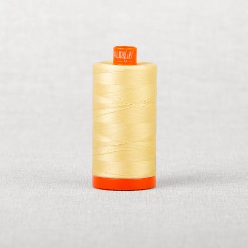 FIL DE COTON AURIFIL MAKO 50 1300M - 2105 CHAMPAGNE