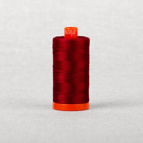 FIL DE COTON AURIFIL MAKO 50 1300M - 2260 VIN ROUGE