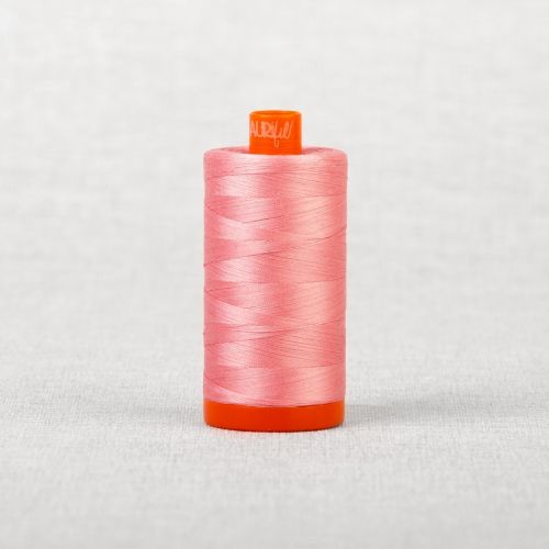 FIL DE COTON AURIFIL MAKO 50 1300M - 2425 ROSE VIF