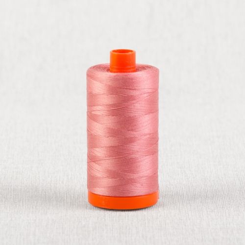 FIL DE COTON AURIFIL MAKO 50 1300M - 2445 ROSE VICTORIENNE