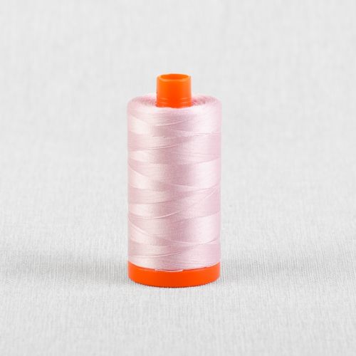FIL DE COTON AURIFIL MAKO 50 1300M - 2564 LILAS PÂLE