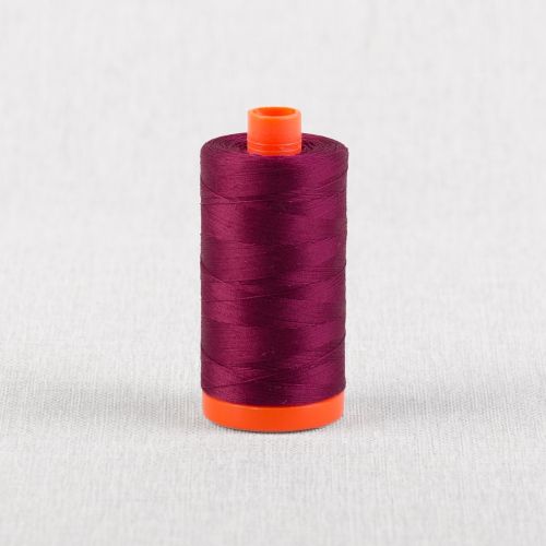 FIL DE COTON AURIFIL MAKO 50 1300M - 4030 PRUNE