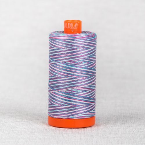 FIL DE COTON MOIRÉ AURIFIL MAKO 50 1300M - 4647 BERRYLICIOUS