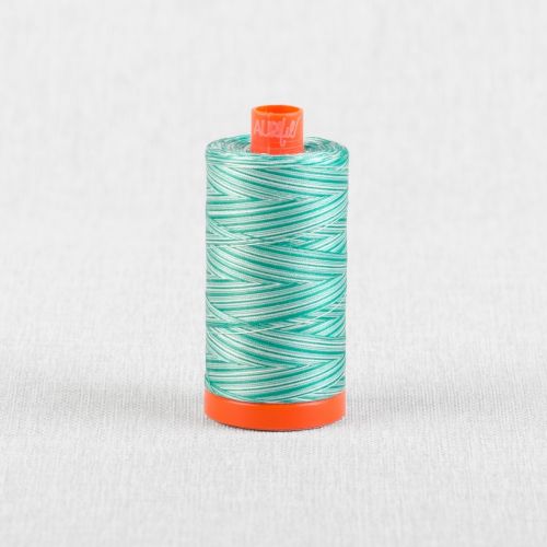 FIL DE COTON MOIRÉ AURIFIL MAKO 50 1300M - 4654 MOUSSE TURQUOISE