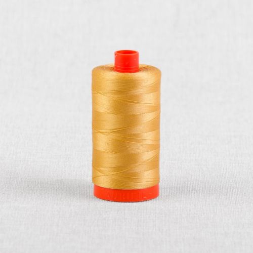 FIL DE COTON AURIFIL MAKO 50 1300M - 5001 JAUNE OCRE